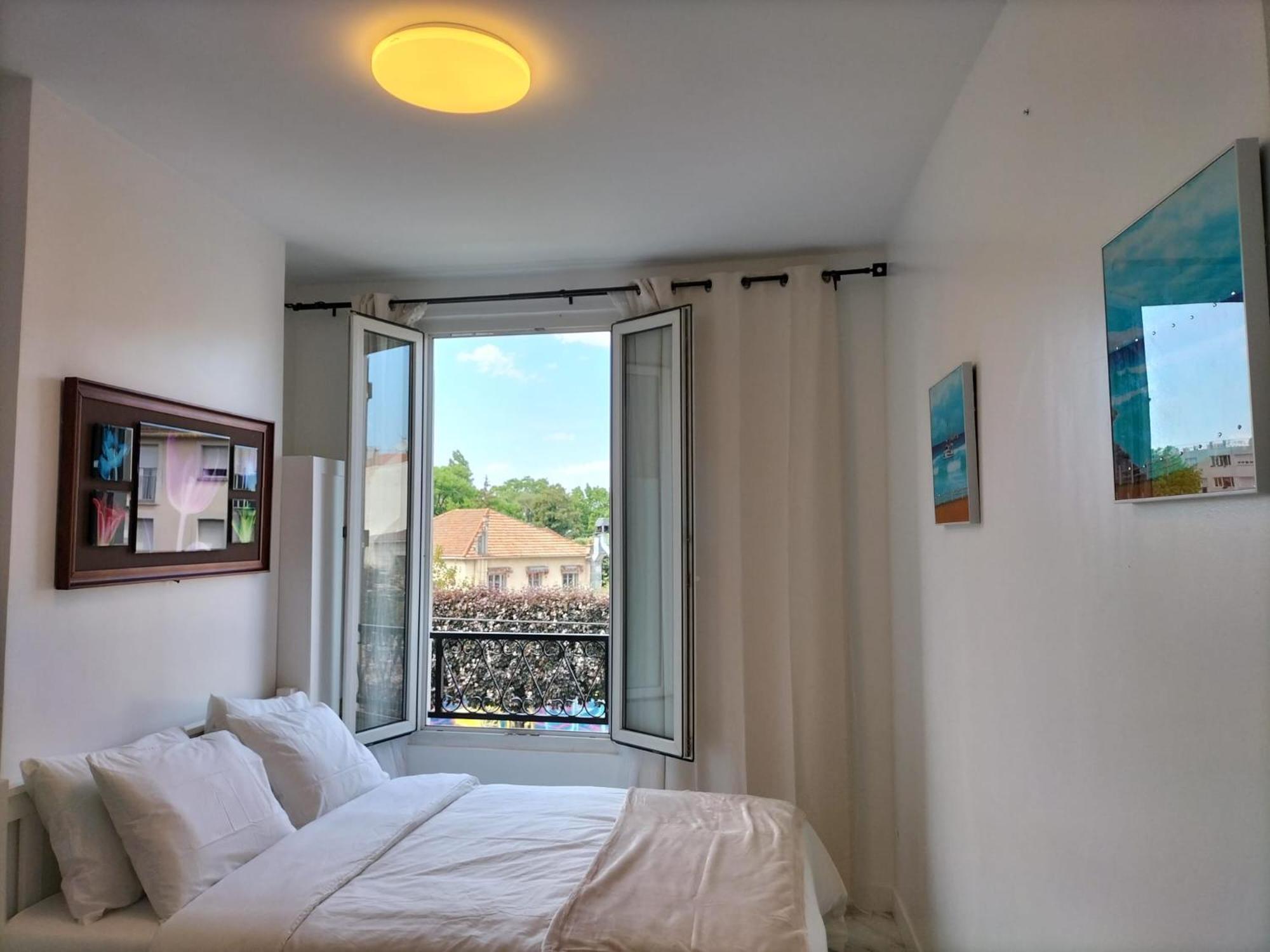 Paris Tourist Apartment, France Stains Exterior foto